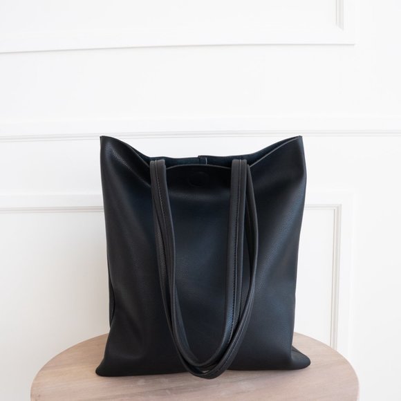 AALLYN.COM Handbags - The Ava Genuine Leather Tote - Black